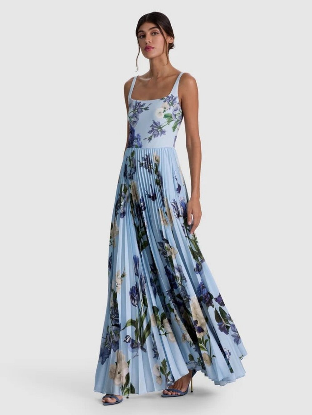 Alice + Olivia CAROLYN PLEATED MAXI DRESS